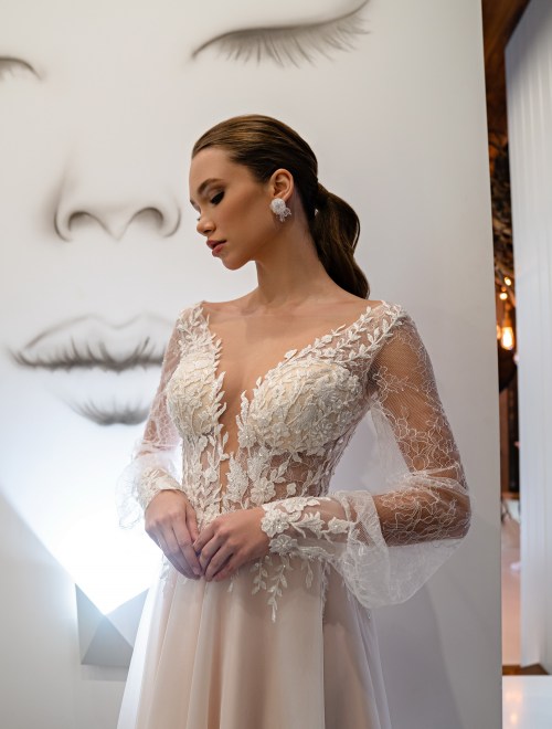 https://elisebride.ro/images/stories/virtuemart/product/EVITE            (2).jpg